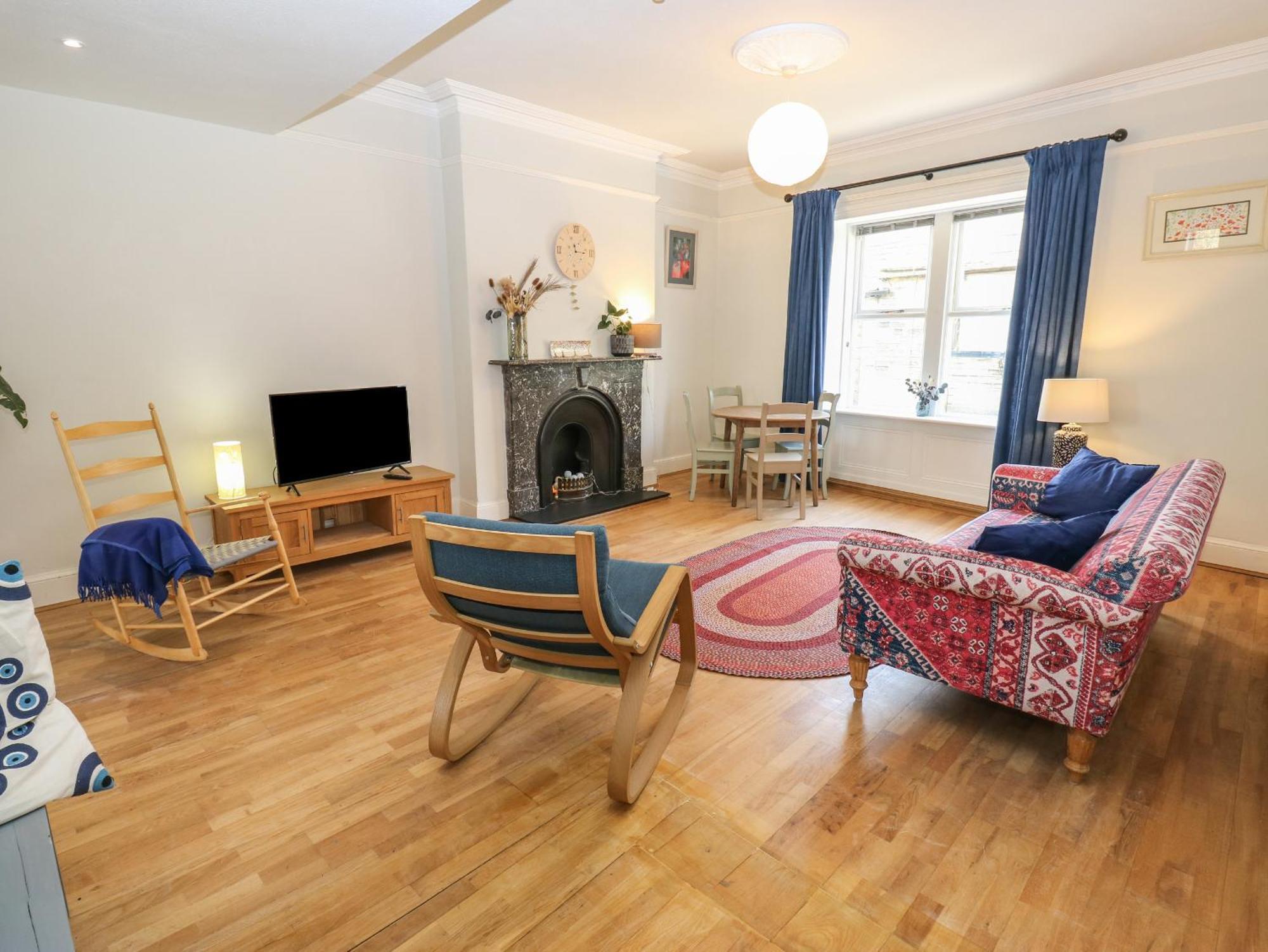 Main Street View Apartment คีธลีย์ ภายนอก รูปภาพ